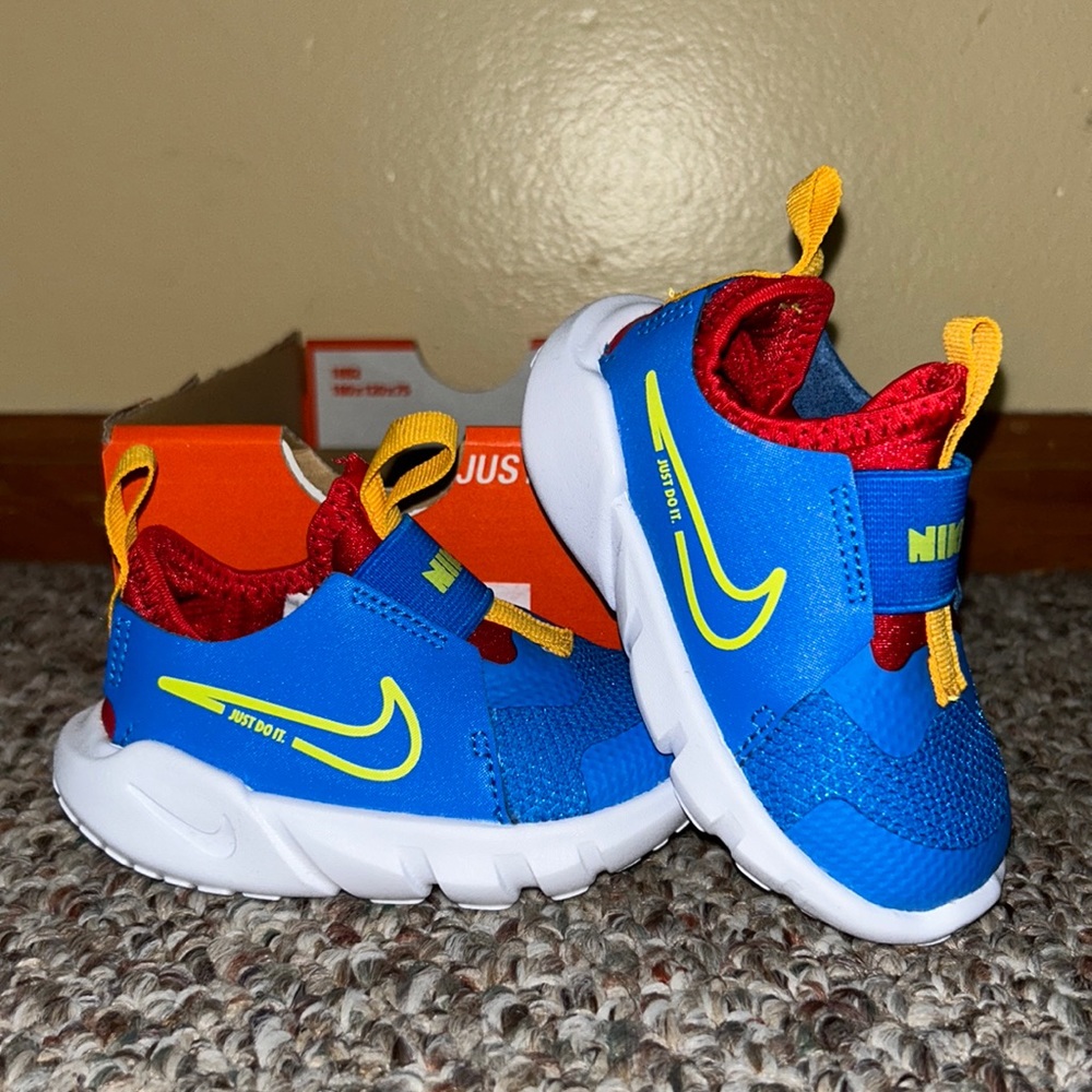 Nike Toddler Flex Runner 2